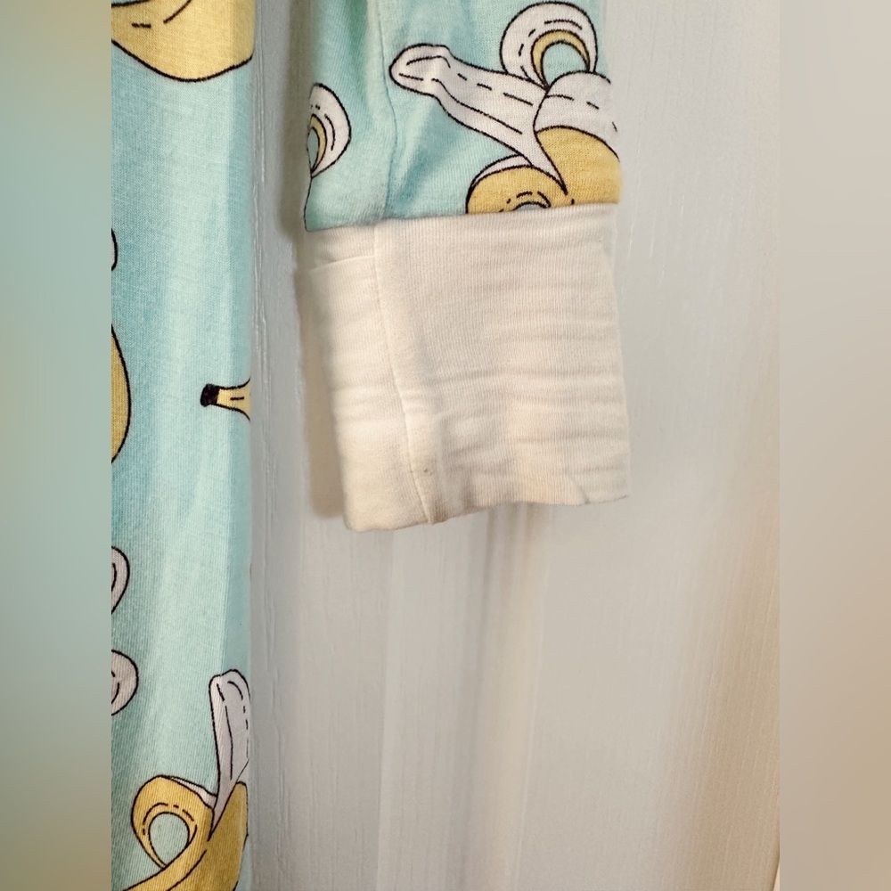 Banana Little Sleepies Zippy - Picture 4 of 5